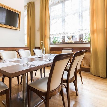 Hotel Vabank Golub-Dobrzyń Eksteriør billede